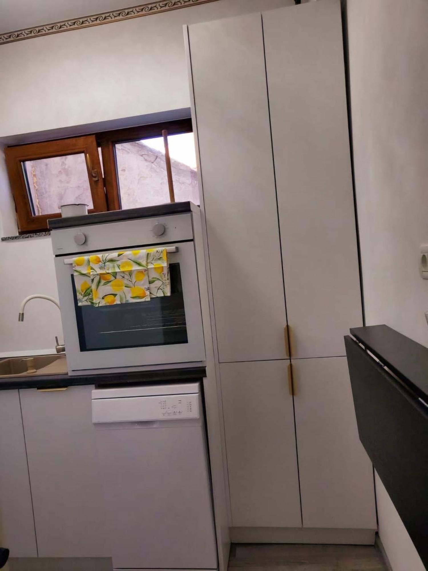 Lemon Breeze Apartment Констанца Екстериор снимка
