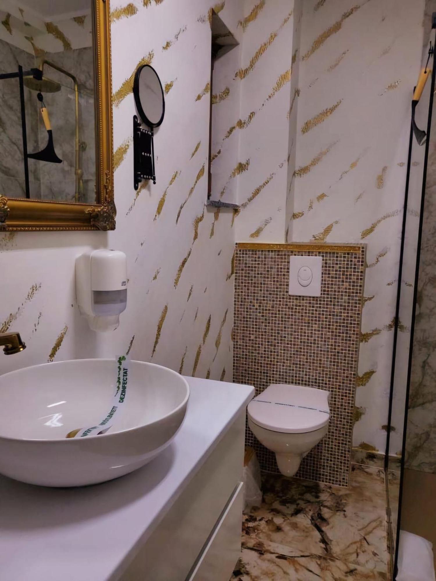 Lemon Breeze Apartment Констанца Екстериор снимка